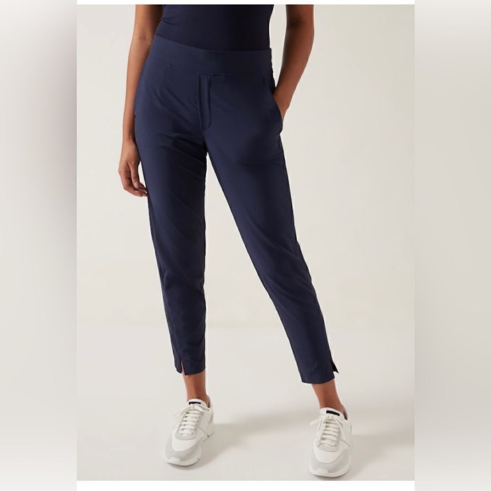 🆕NWT Athleta Brooklyn Ankle Pant size 6 Dress Blue